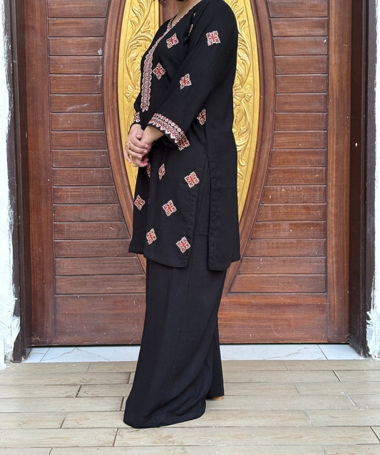 2 pc embroidered silk krandi